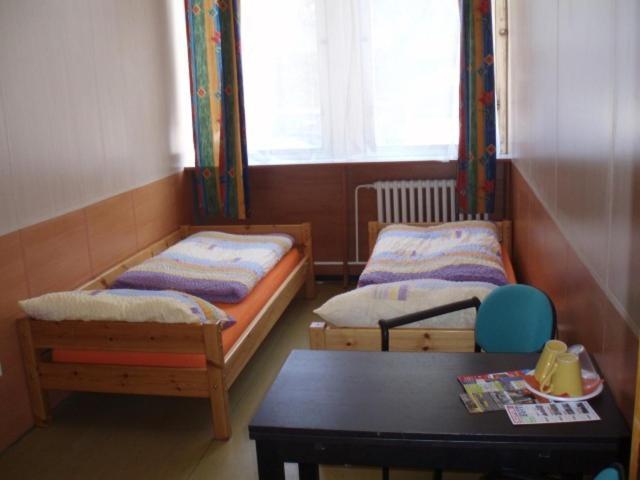 Hostel Monty Ricany  Exterior photo